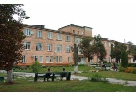 Дубровицька міська лікарня надає безоплатний медичний догляд за переселенцями