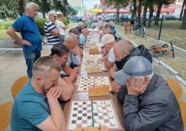 День міста: турніри з сокки та шашок
