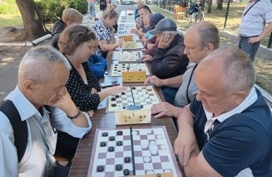 День міста: турніри з сокки та шашок