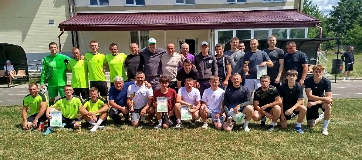 Переможці та призери турніру з сокки на стадіоні Горинь